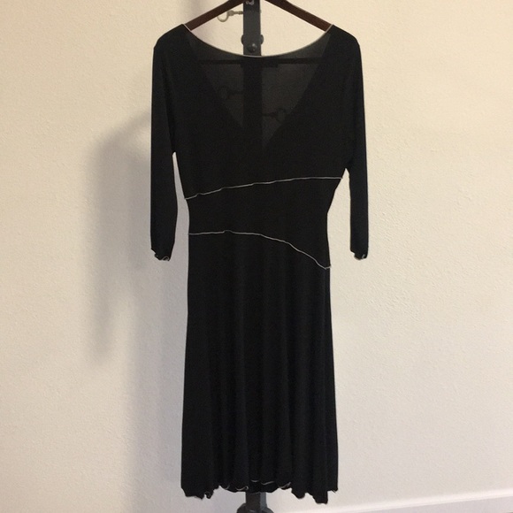 Studio M figure flattering black dress - Picture 5 of 8